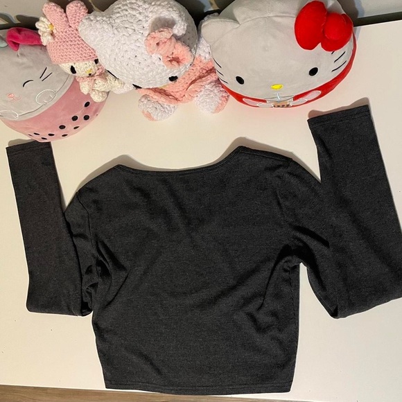 Graphic print y2k crop t-shirt - Picture 2 of 3